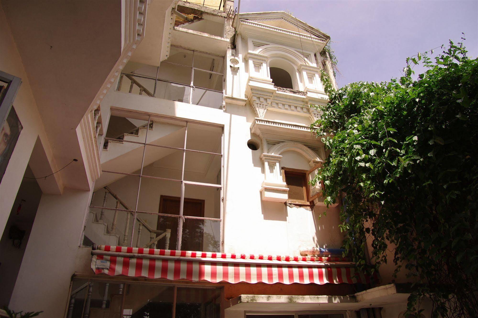 Hotel Zen Khajuraho Exterior photo