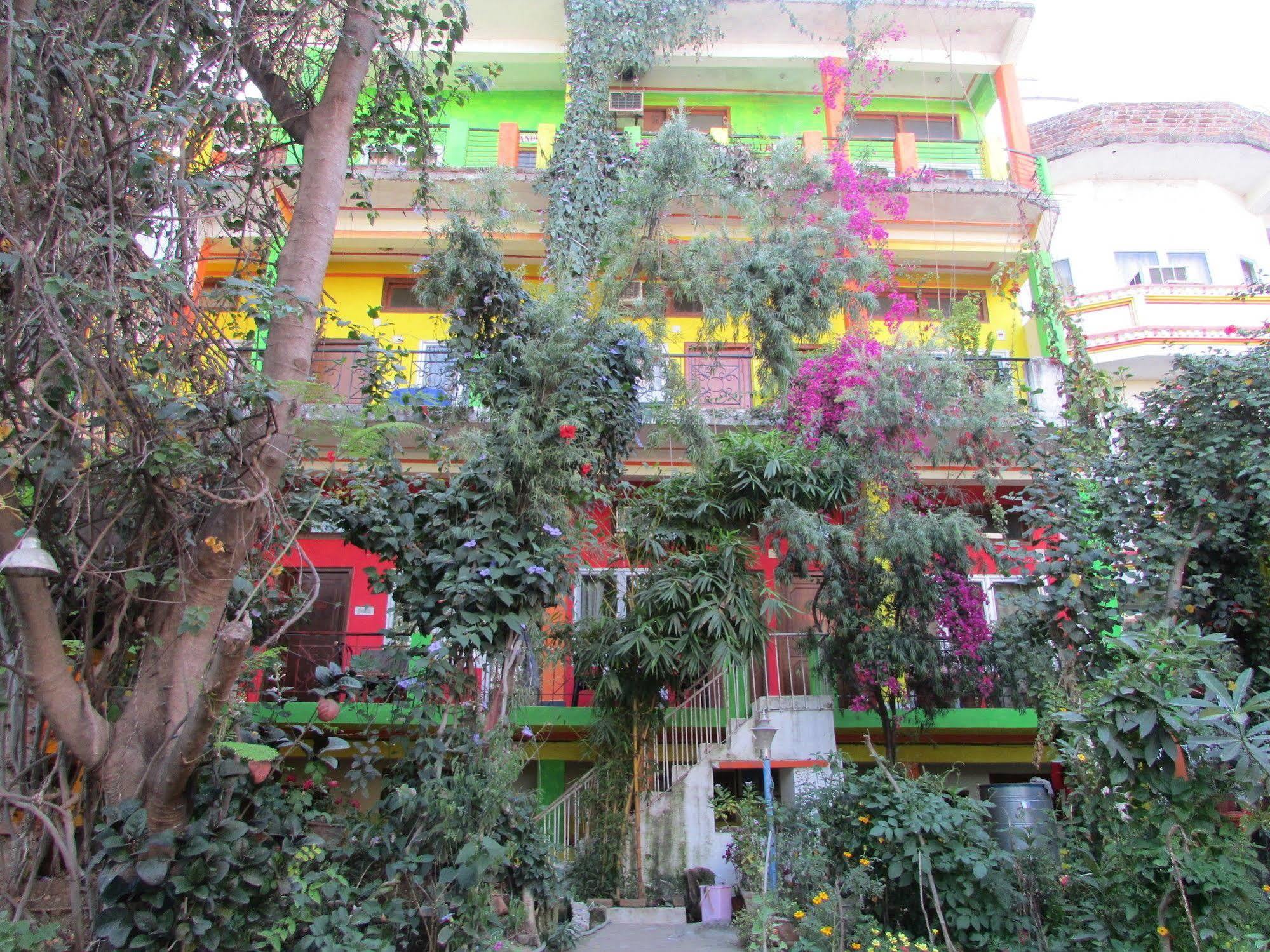 Hotel Zen Khajuraho Exterior photo