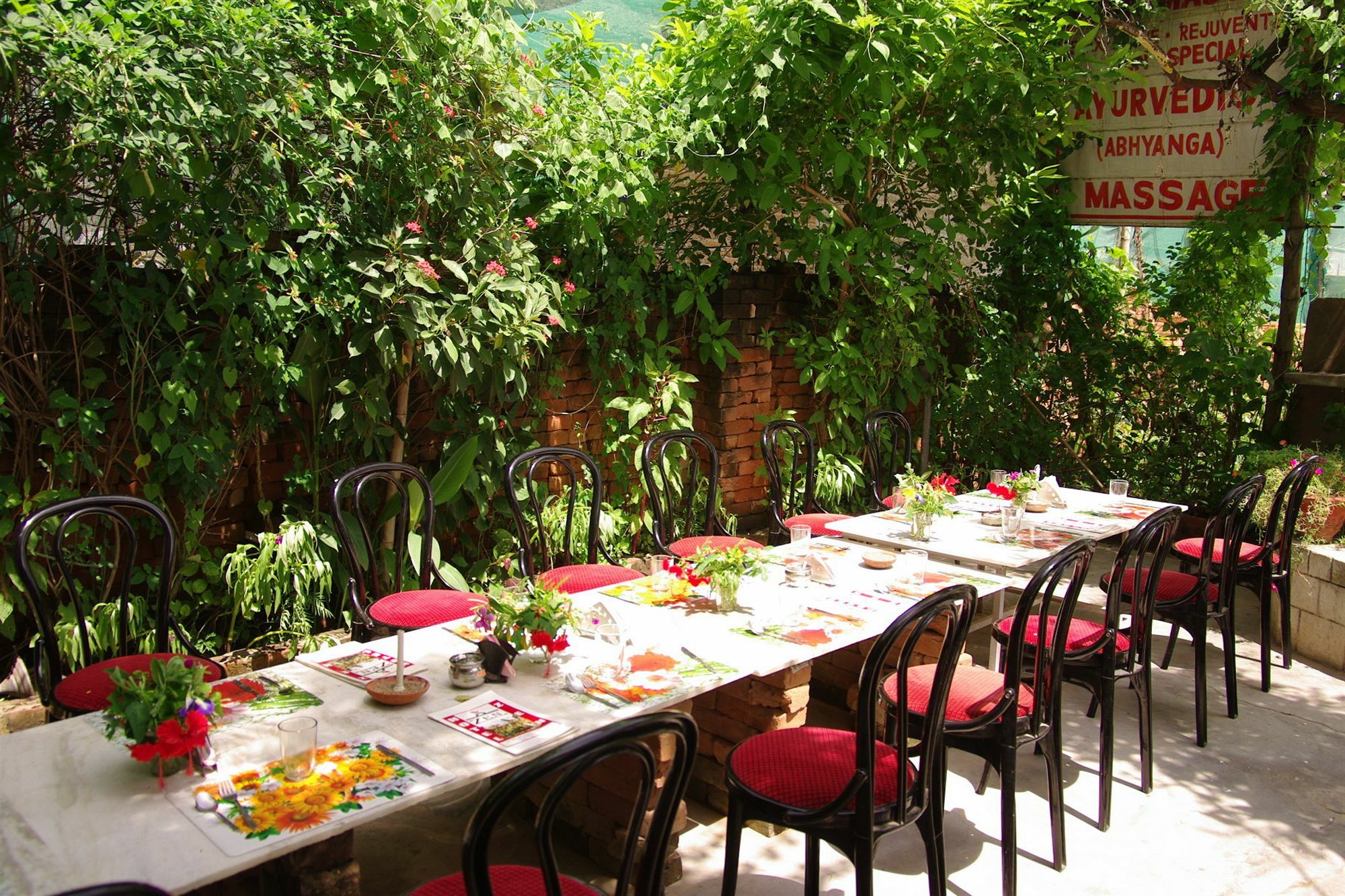Hotel Zen Khajuraho Exterior photo
